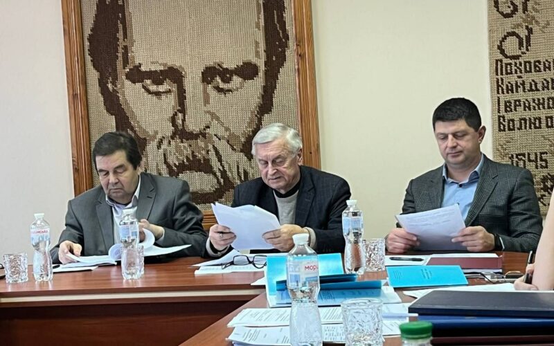 photo_5197442081142984850_y