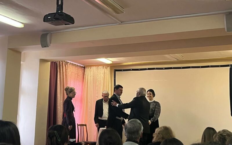 0b943434-0e17-4fc4-ba2b-d81c72fd3e2f